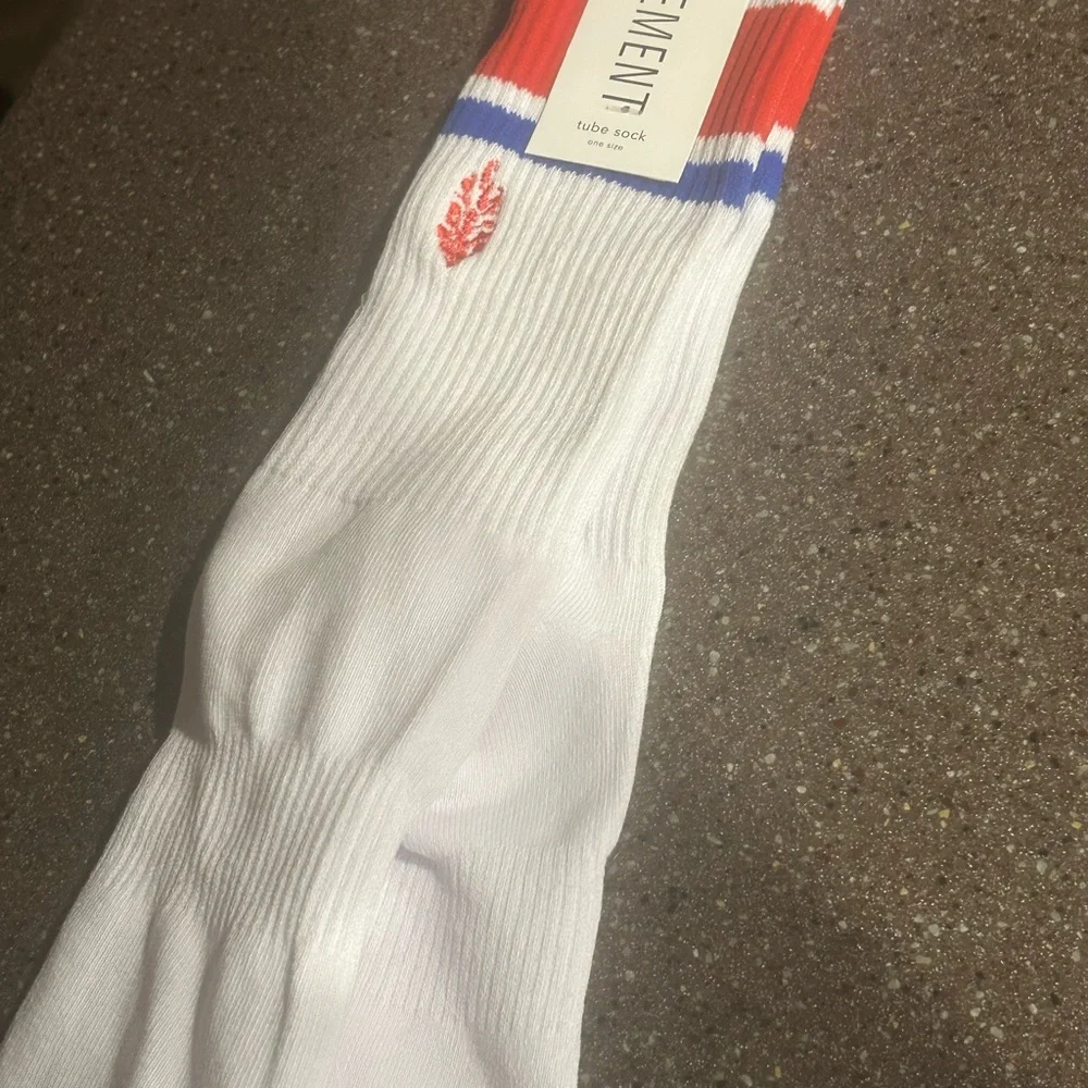 Free People Tube Socks NWT - Picture 2 of 2